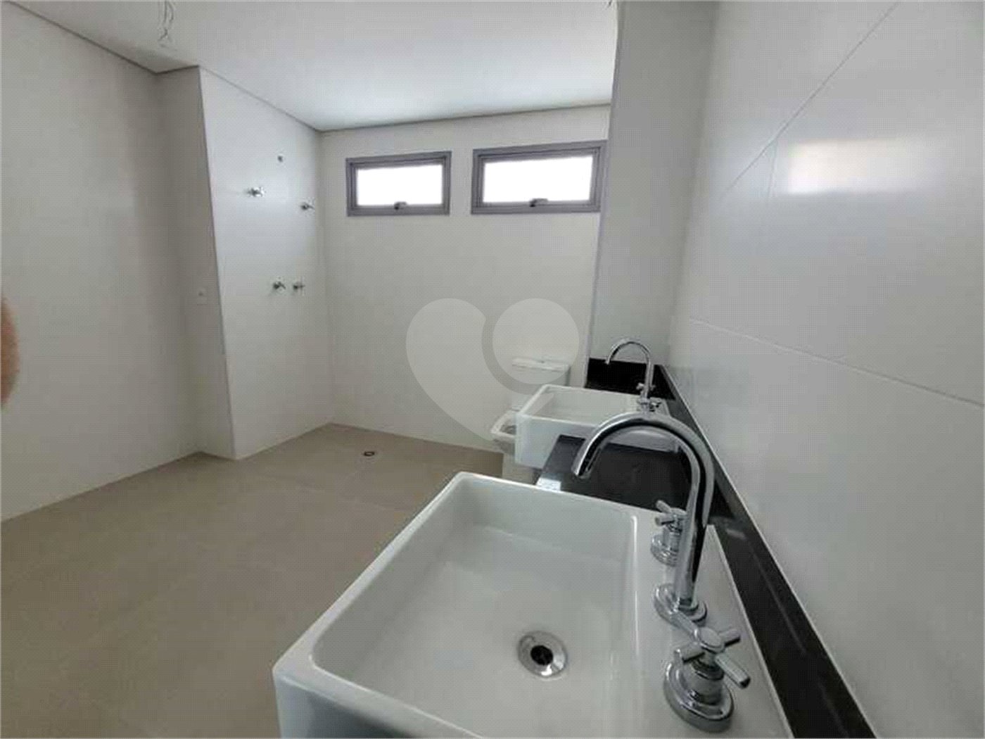 Apartamento à venda com 3 suítes em Água Branca, São Paulo, SP