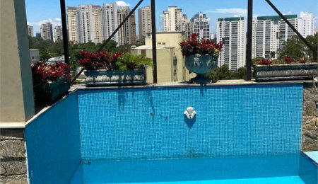 Cobertura à venda com 3 quartos, sendo 1 suíte, em Vila Andrade, São Paulo, SP