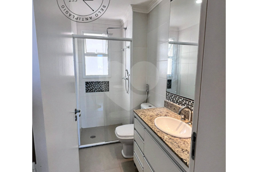 Apartamento à venda com 3 quartos, sendo 1 suíte,  em Vila Lusitânia, São Bernardo do Campo, SP