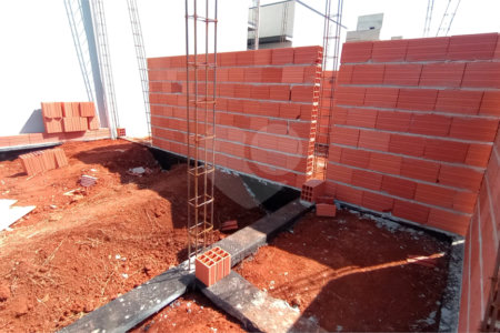 Casa à venda com 3 quartos, sendo 1 suíte, no condomínio Residencial Golden Ville, Itapetininga - SP