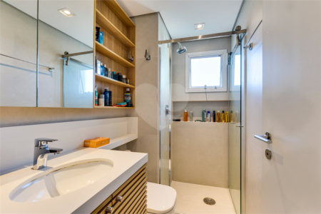 Apartamento à venda com 3 quartos, sendo 2 suítes,  em Jardim Marajoara, São Paulo, SP
