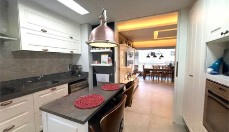 Apartamento à venda com 3 quartos, sendo 1 suíte,  em Alto da Boa Vista, São Paulo, SP