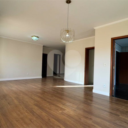 Casa à venda ou para alugar com 3 quartos, sendo 1 suíte, em Jardim Paulista, Atibaia, SP