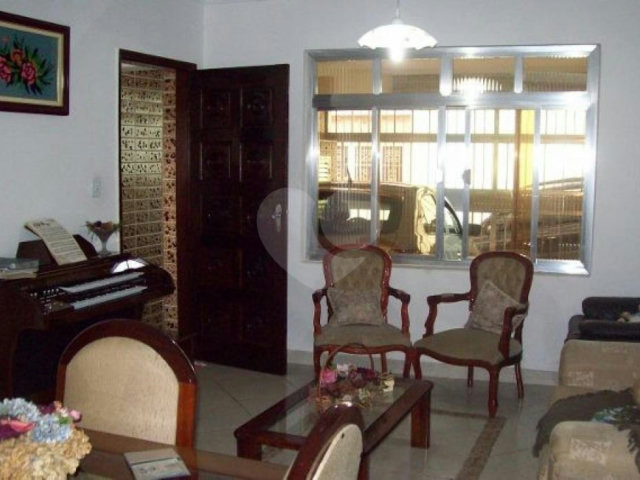 Sobrado à venda com 3 quartos, sendo 1 suíte,  em Vila Maria, São Paulo, SP