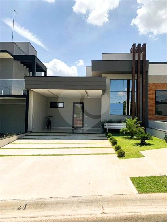 Casa à venda com 3 suítes no condomínio Mantova, Indaiatuba - SP