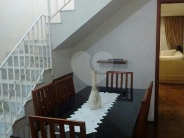 Sobrado à venda com 3 quartos, sendo 1 suíte,  em Tremembé, São Paulo, SP