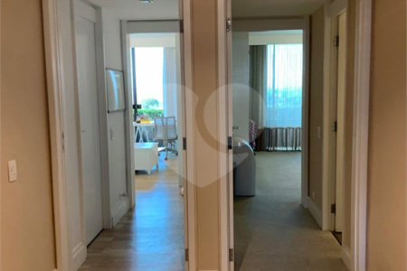 Apartamento à venda com 4 suítes em Vila Suzana, São Paulo, SP