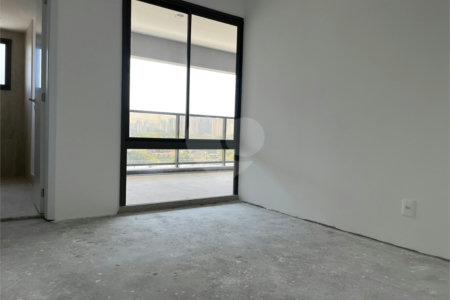 Apartamento à venda com 3 suítes em Campo Belo, São Paulo, SP