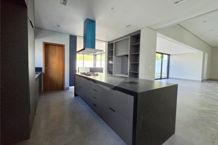 Casa à venda com 5 suítes no condomínio Fazenda Imperial, Sorocaba - SP