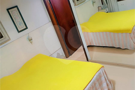 Casa à venda com 5 quartos, sendo 4 suítes, em Jardim Armênia, Mogi das Cruzes, SP