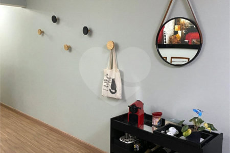 Apartamento à venda com 3 quartos, sendo 1 suíte, em Jardim Aida, Guarulhos, SP