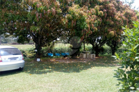 Chácara à venda com 5 quartos, sendo 2 suítes,  no Centro, Sarapuí, SP