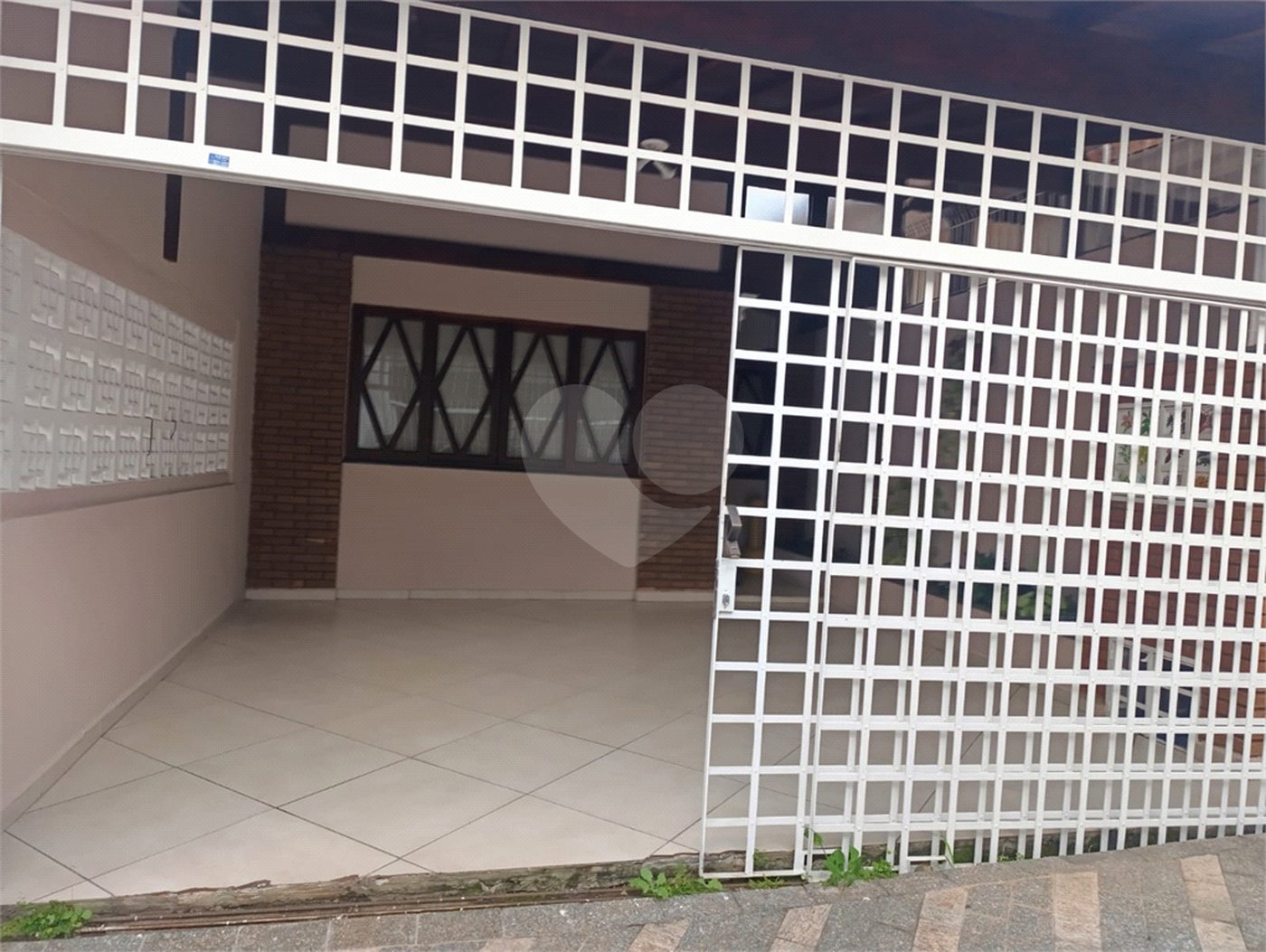 Casa à venda com 2 quartos em Vila Galvão, Guarulhos, SP
