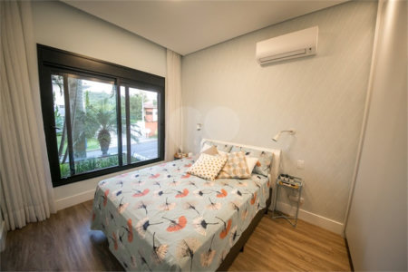 Casa à venda com 6 quartos, sendo 5 suítes,  no condomínio São Joaquim, Vinhedo - SP