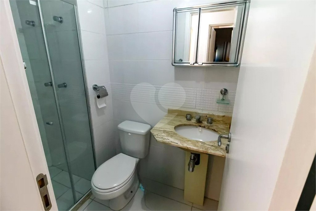 Apartamento à venda com 3 quartos, sendo 1 suíte,  em Lar São Paulo, São Paulo, SP