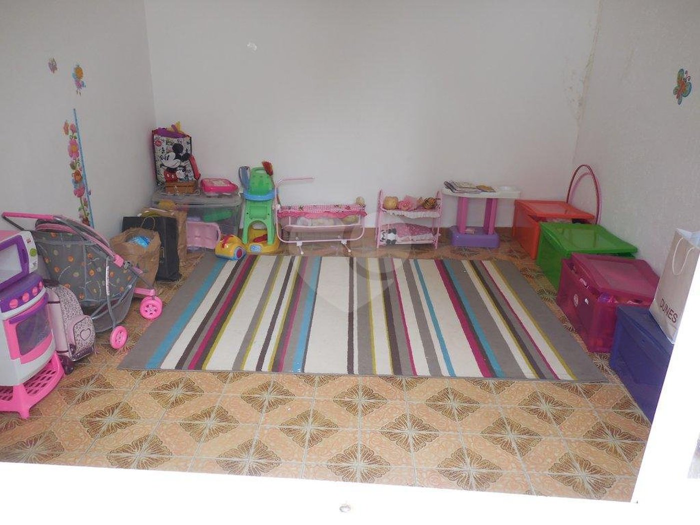 Casa à venda com 4 quartos, sendo 3 suítes, em Jardim Franca, São Paulo, SP