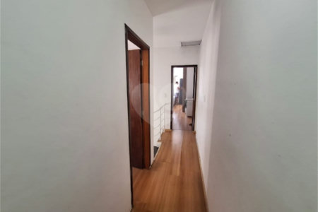 Sobrado à venda com 3 quartos, sendo 1 suíte, em Vila Campanela, São Paulo, SP