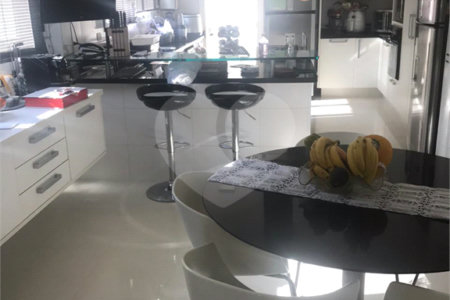Casa à venda com 5 suítes em Jardim São Bento, São Paulo, SP