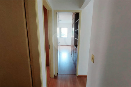 Apartamento à venda com 3 quartos, sendo 1 suíte, em Vila Olímpia, São Paulo, SP