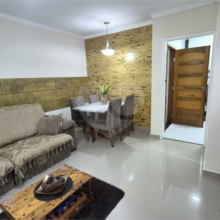Casa à venda com 2 suítes no condomínio Simão Machado, São Paulo - SP