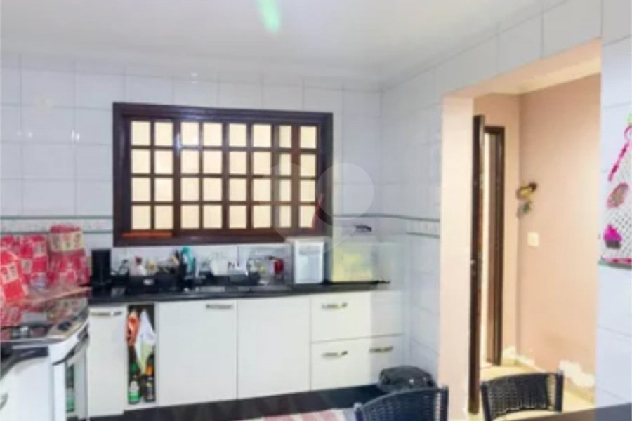 Sobrado à venda com 3 quartos, sendo 1 suíte,  em Penha, São Paulo, SP