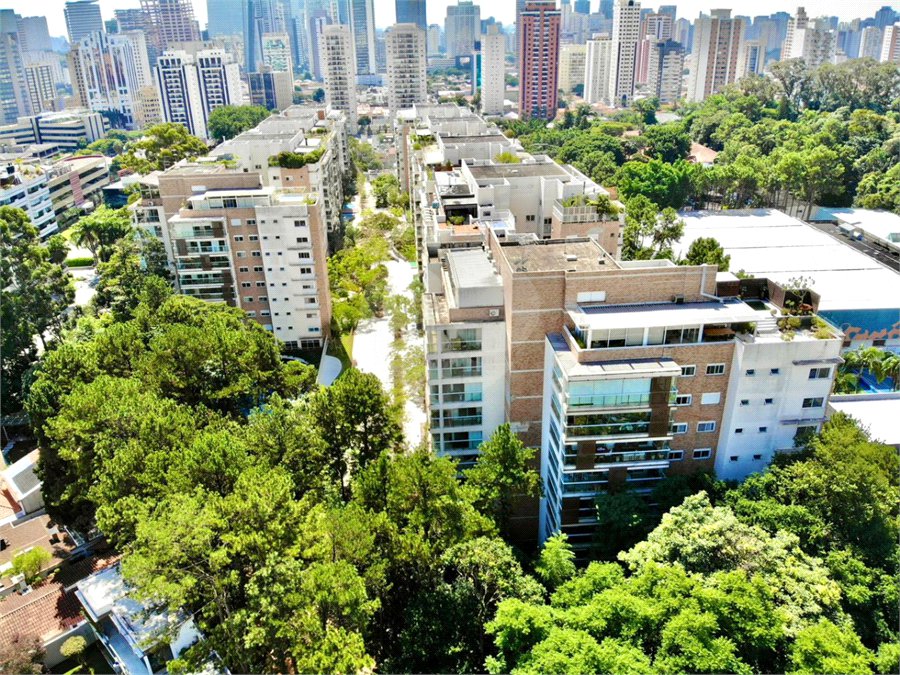 Apartamento à venda com 3 suítes em Chácara Santo Antônio (zona Sul), São Paulo, SP
