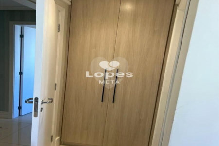 Apartamento à venda com 3 suítes em Altos do Esplanada, São José dos Campos, SP