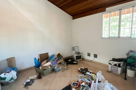 Sobrado à venda com 4 quartos, sendo 1 suíte, em Vila Cordeiro, São Paulo, SP