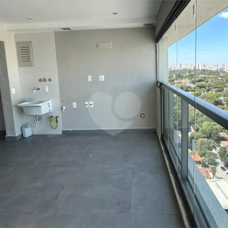 Apartamento à venda com 2 suítes em Campo Belo, São Paulo, SP