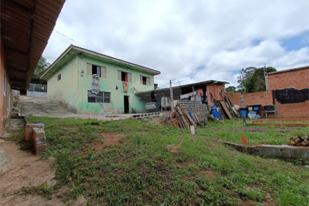 Casa à venda com 3 quartos, sendo 1 suíte, em Jardim Caparelli (mailasqui), São Roque, SP