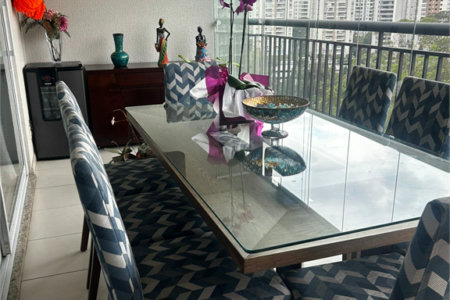 Apartamento à venda com 2 suítes em Parque Reboucas, São Paulo, SP