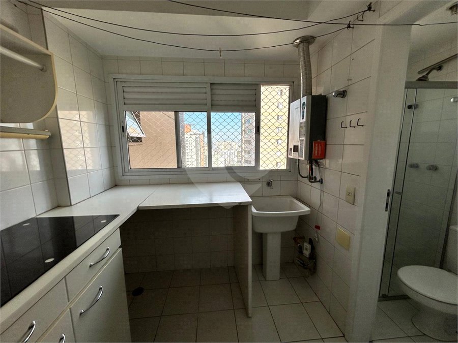 Apartamento à venda com 2 quartos, sendo 1 suíte, em Vila Andrade, São Paulo, SP