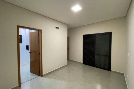 Casa à venda com 3 quartos, sendo 1 suíte, em Jardim Marambaia, Jundiaí - SP