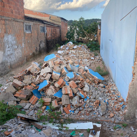 Terreno com 125,00 m² .