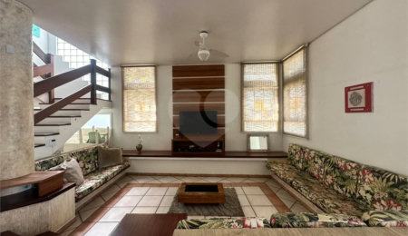 Casa para alugar com 5 quartos, sendo 3 suítes,  em Riviera de São Lourenço, Bertioga, SP