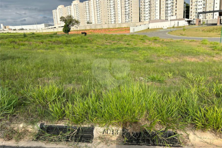 Terreno à Venda – 340m² de Esquina | Condomínio Casa do Lago – Indaiatuba/SP