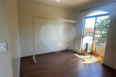 Apartamento à venda com 2 quartos, sendo 1 suíte, no Centro, Ponta Porã, MS