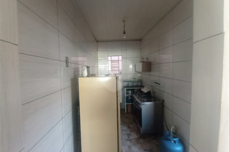Casa à venda com 2 quartos em Vila Santana, Itapetininga, SP