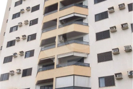 Apartamento à venda com 3 quartos, sendo 1 suíte, em Alvorada, Cuiabá, MT