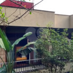 Casa à venda com 4 quartos, sendo 2 suítes, no condomínio Champs Elysees Village, Mairiporã - SP