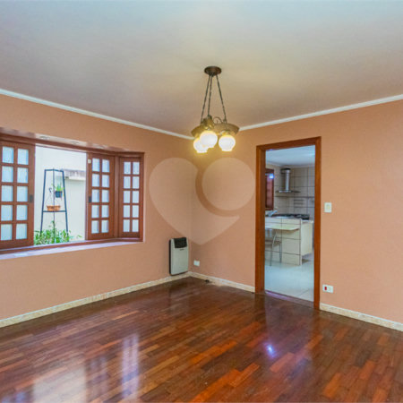 Sobrado à venda com 3 quartos, sendo 1 suíte, em Jardim Prudência, São Paulo, SP