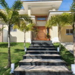 Casa à venda com 3 suítes no condomínio Porto Atibaia, Atibaia - SP