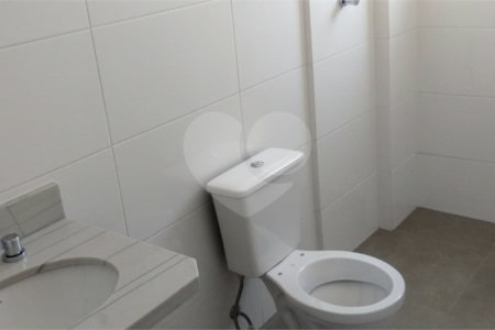 Apartamento à venda com 2 quartos, sendo 1 suíte, em Vila Osasco, Osasco, SP
