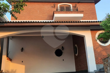 Sobrado à venda com 4 quartos, sendo 2 suítes, em Jardim São Bento, São Paulo, SP