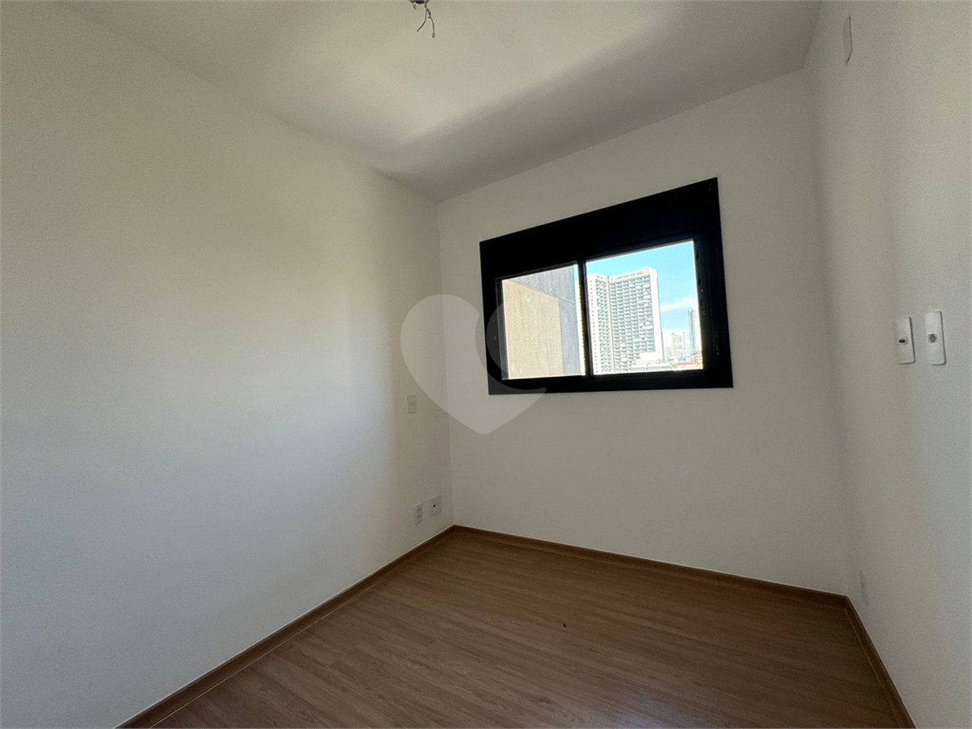 Flat à venda com 2 quartos em Vila Firmiano Pinto, São Paulo, SP