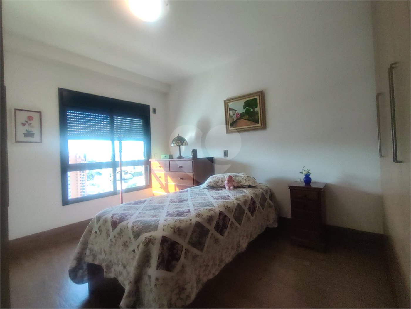 Apartamento à venda com 4 quartos, sendo 3 suítes, em Aclimação, São Paulo, SP