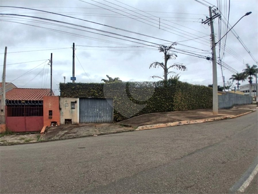 Casa à venda com 2 suítes em Vila Progresso, Itapetininga, SP