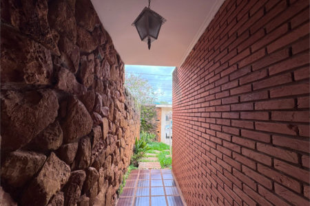 Sobrado à venda com 4 quartos, sendo 3 suítes, em Jardim América, Ribeirão Preto, SP