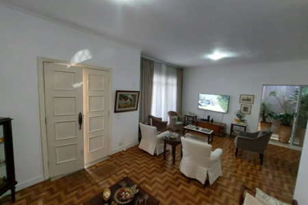 Casa para alugar com 3 quartos em Água Branca, São Paulo, SP