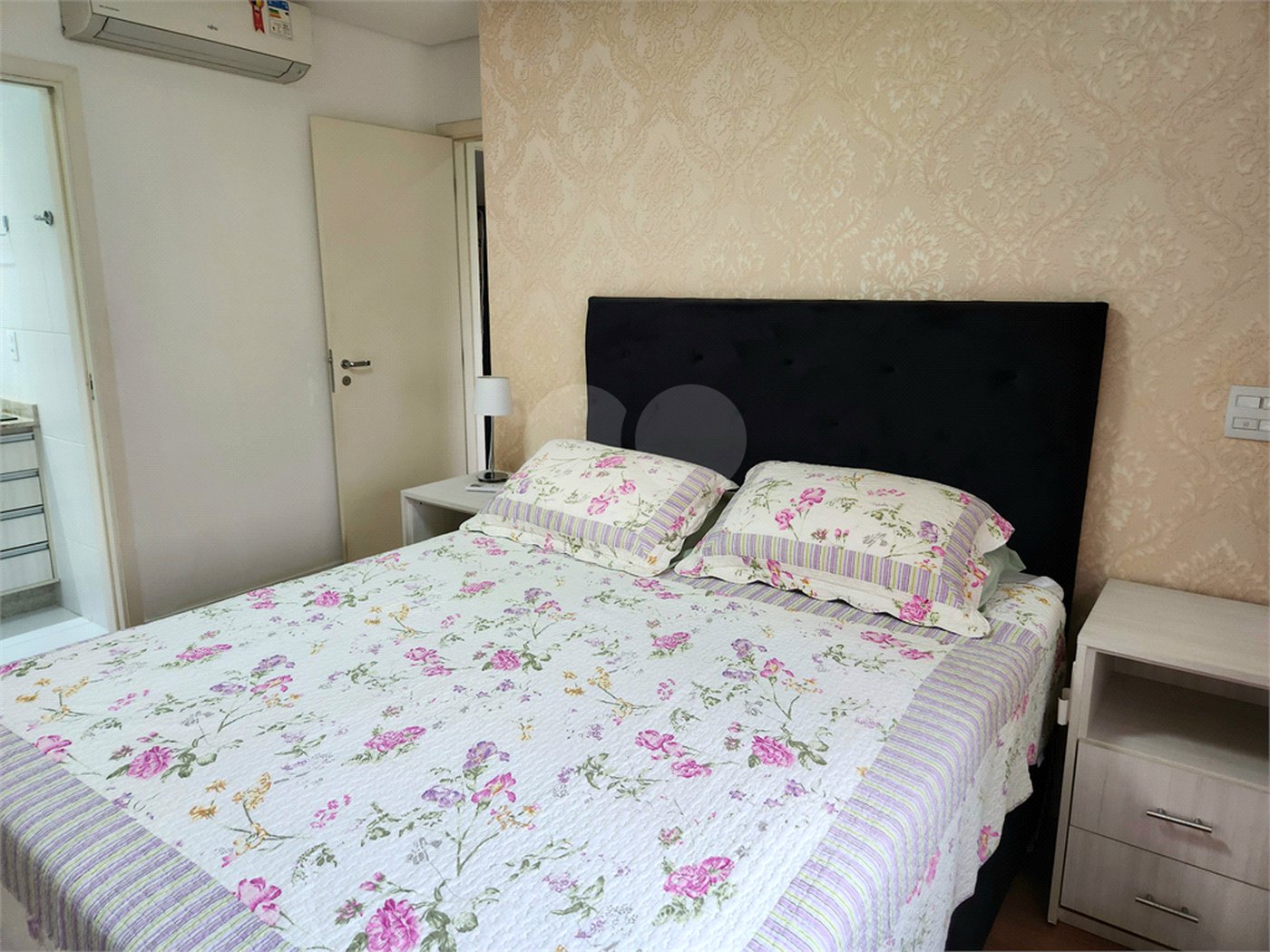 Apartamento à venda com 3 quartos, sendo 1 suíte, em Ipiranga, São Paulo, SP